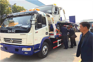 宽城汽车道路救援拖车价格
